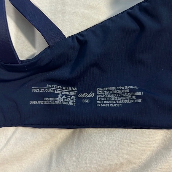 ⭐️Aerie,36-D, Blue Demi-bra,wireless with lace trim,Hook in Back for Racer/Back! - Picture 6 of 10